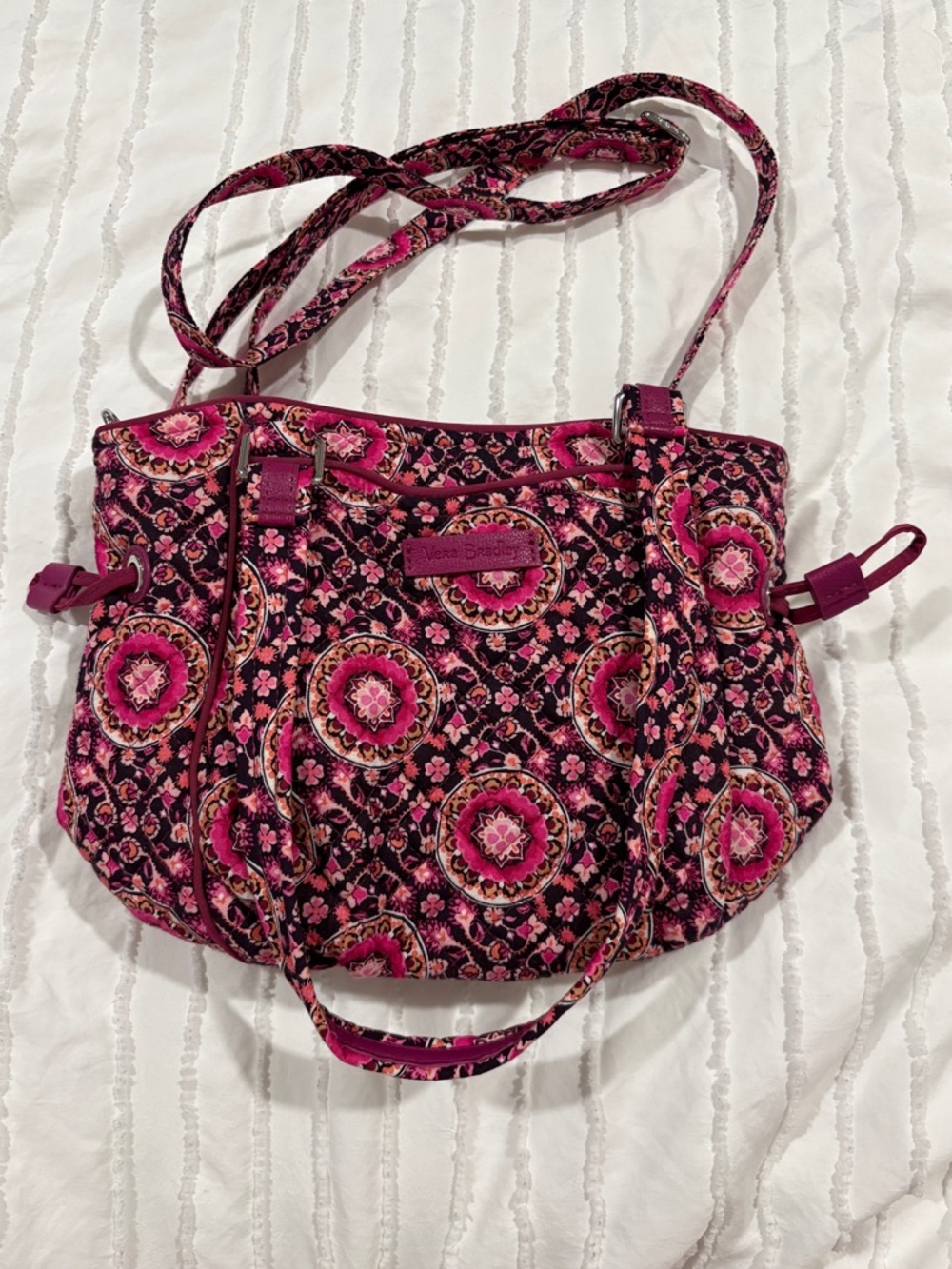 Vera Bradley Mini Glenna Satchel/Crossbody raspberry medallion - Like New